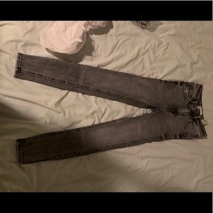 Skinny jeans